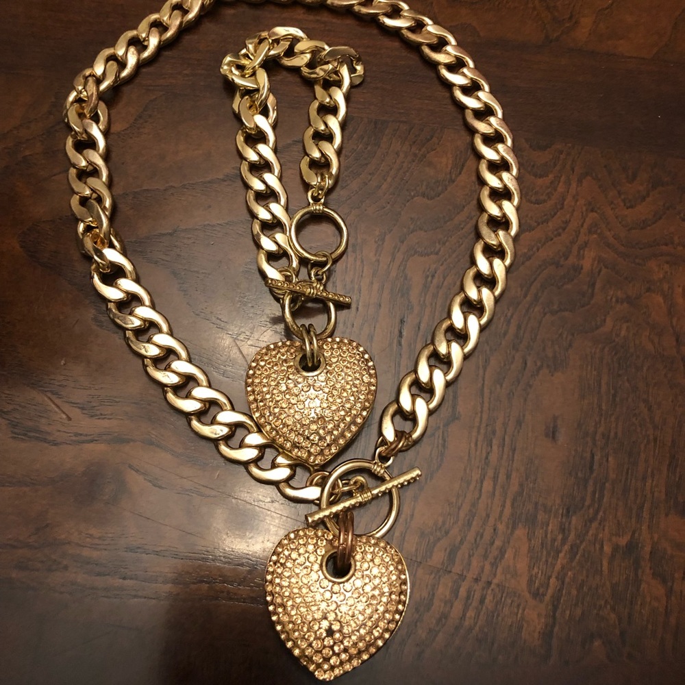 Gold heart necklace set